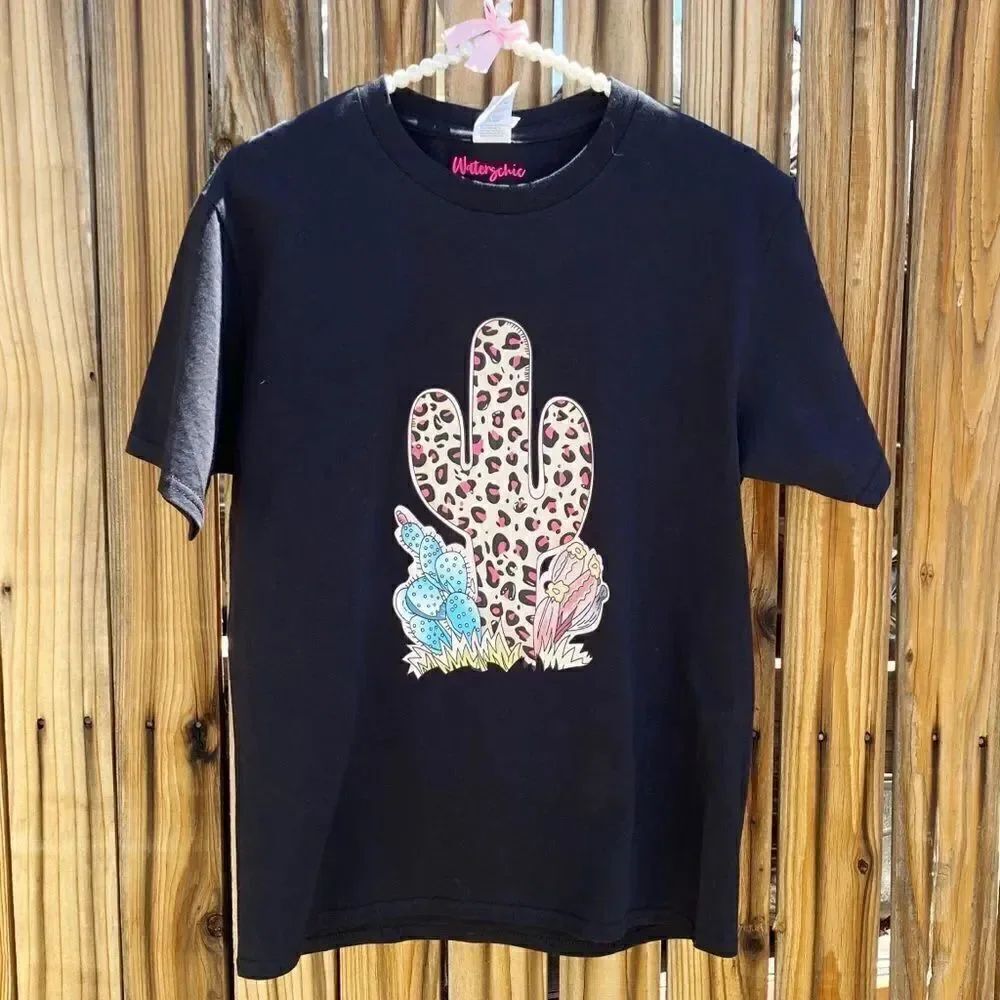 Waterschic Cheetah Cactus Short Sleeve Shirt Black Size Small